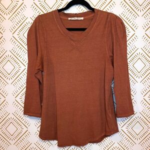 We The Free V Neck‎ Puff Sleeve Top Rust M Boho Peasant Indie Granola Earthy